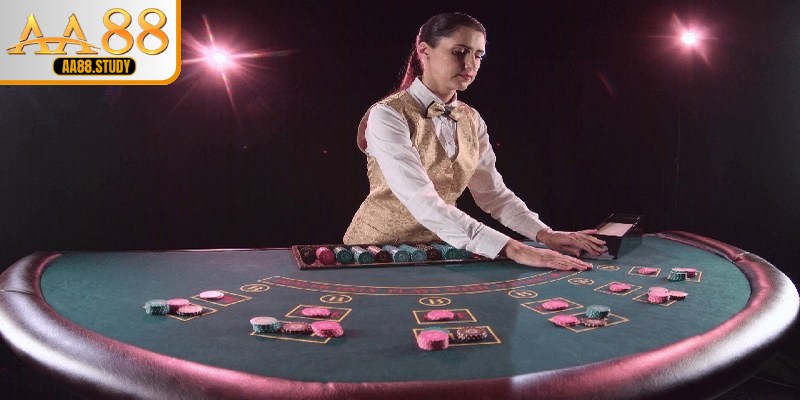 Dealer Là Gì Trong Casino? Vai Trò Quan Trọng Khi Tham Gia Tại AA88 - GOLDFLAME69